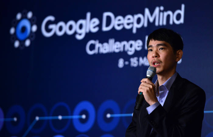 윤성혁기자 shyoon@etnews.com