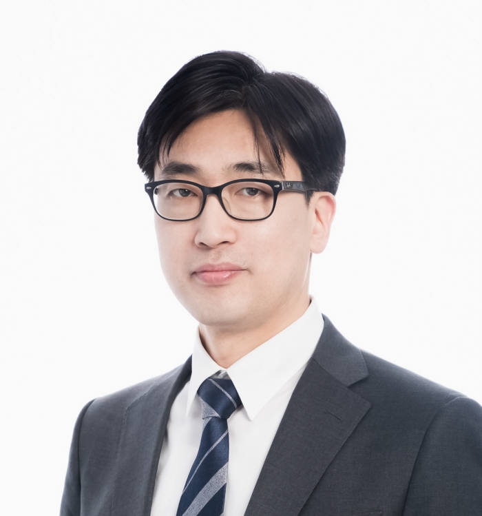 홍정기 메타넷글로벌 상무