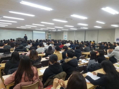 공기업 전문가 윤종혁 강사 ‘공기업 자소서반, ‘NCS반’ 마감 행진