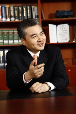 [컨설팅리더 릴레이 인터뷰③]김경준 딜로이트 컨설팅 대표