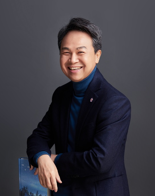 진옥동 신한금융그룹 회장. 사진/신한금융
