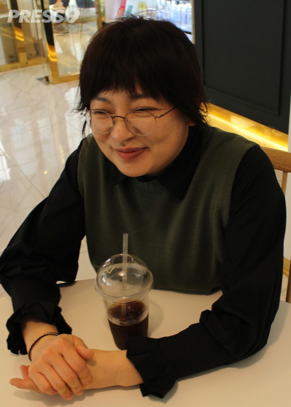 지호메이크업 정지호 분장사 (사진=임준 기자)